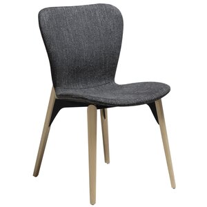 Dan Form Paragon Eetkamerstoel Zwart Bouclé