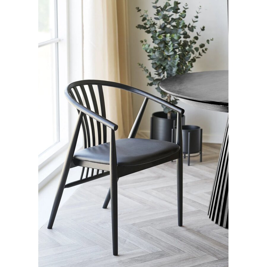 Agustin Eetkamerstoel Zwart Beuken / Kunstleder