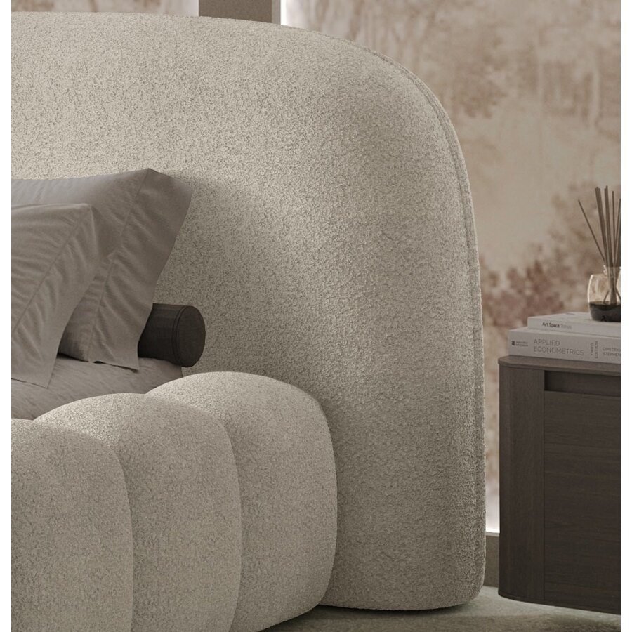 Orlando 180 x 200 cm Gestoffeerd Bed Beige