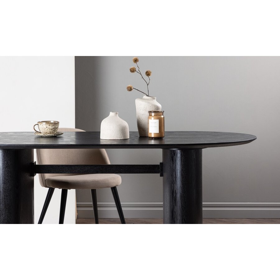 Isolde Zwart Eettafel Ovaal 180 cm