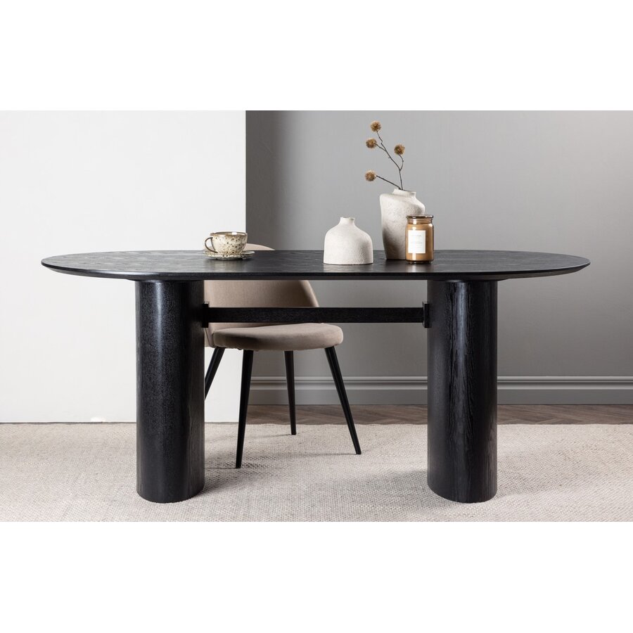 Isolde Zwart Eettafel Ovaal 180 cm