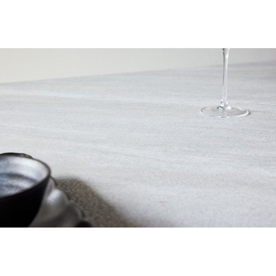 Cael Lichtgrijs Eettafel Vierkant 120x120 cm Cael Lichtgrijs Eettafel Vierkant 120x120 cm