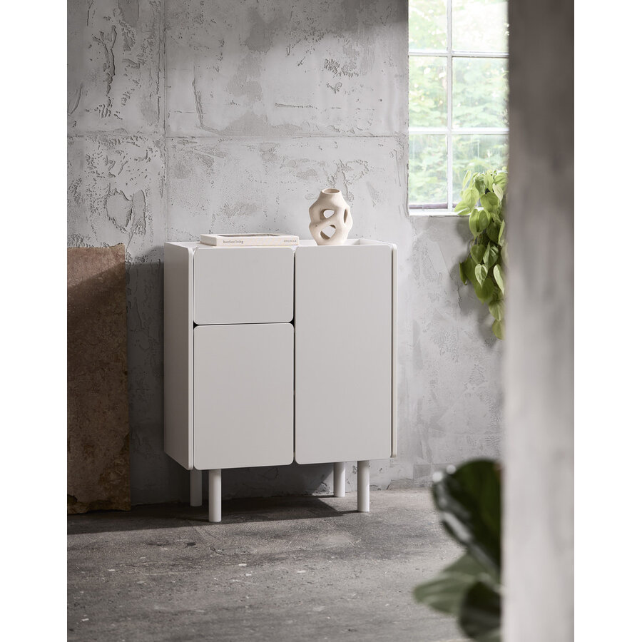 Bera Witte Opbergkast H100 cm Bera Witte Opbergkast H100 cm