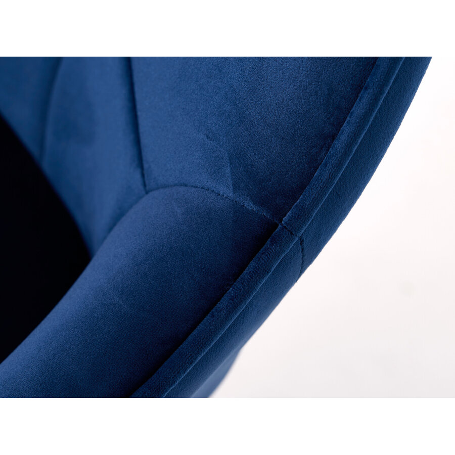 Nolan Armstoel Blauw Velvet Squares Nolan Armstoel Blauw Velvet Squares