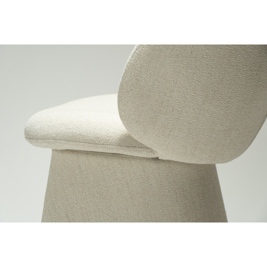Sense Beige Bouclé Eetkamerstoel Sense Beige Bouclé Eetkamerstoel