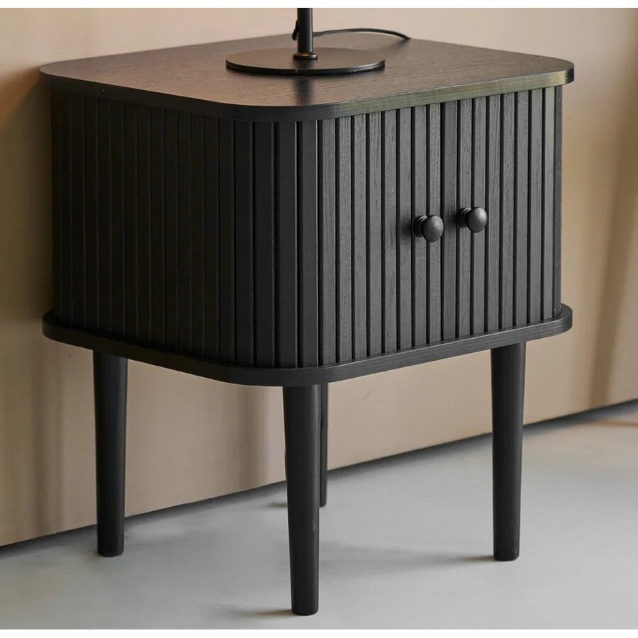 Nikko Zwart Bijzettafel met 2 Deuren House Nordic Nikko Zwart Bijzettafel met 2 Deuren