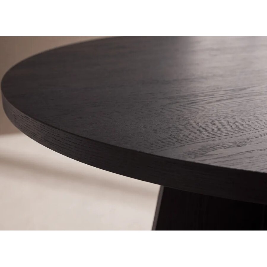 Bootcut Zwart Eettafel Rond Ø110 cm Hjem Interiors Bootcut Zwart Eettafel Rond Ø110 cm