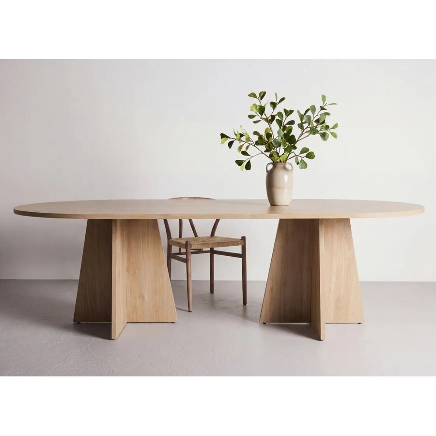 Bootcut Eiken Eettafel Ovaal 200 cm Hjem Interiors Bootcut Eiken Eettafel Ovaal 200 cm