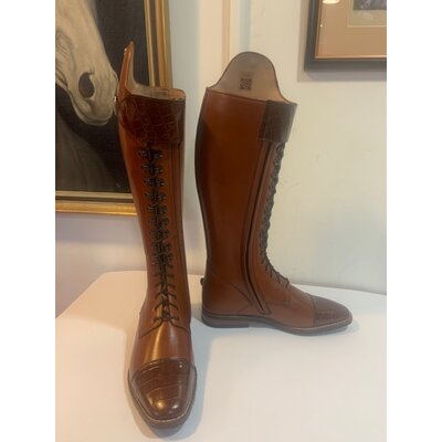 Petrie Boots D014-7.0   Petrie Florence laced ridingboot with a zipper cognac calf leather UK 7.0 43-38.5-37.5