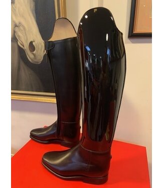 Petrie Dressage Boots 25% Discount D005-3.5 Petrie Anky Elegance dressage in black patent calf leather UK size  3.5 L37 R36