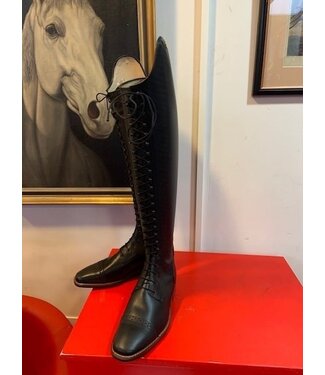 Z052-38 Petrie Full Laced up boot  Rimini with zipper at the back  EU size 38 48-33 LX