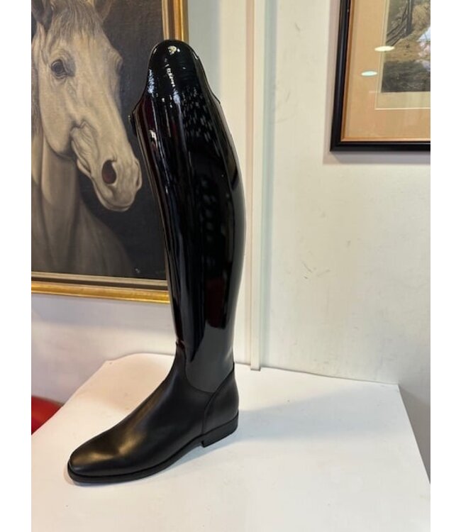 Petrie Boots D719-41 Petrie Bergamo Patent leather shaft boot in black 41 51-36 L