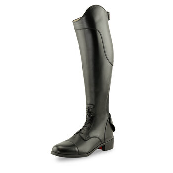 Petrie Firenze is a lace-up jumping boot with a rear zipper down the calf and a protective edging