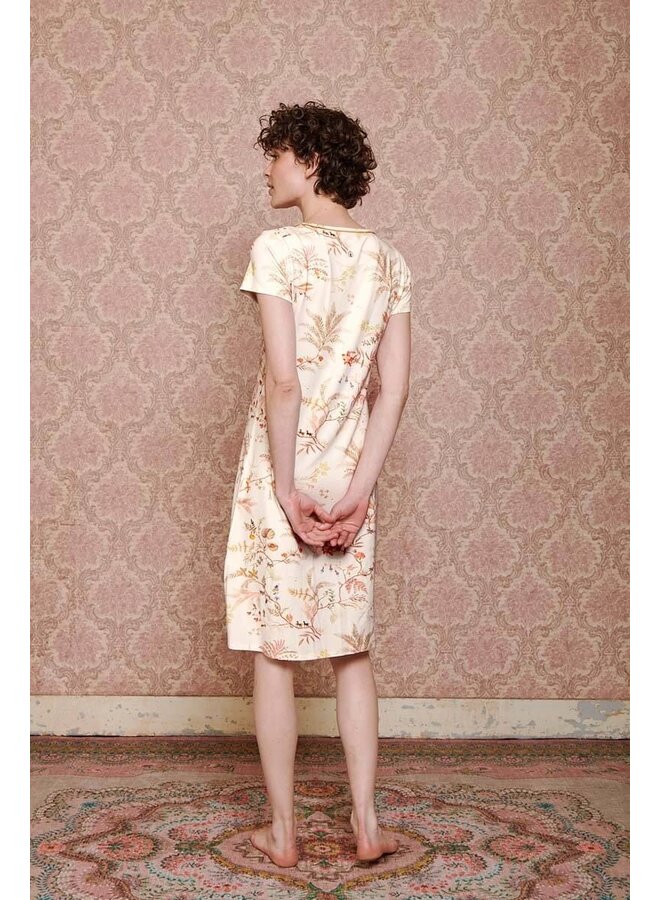 Daniela Short Sleeve Nightdress Isola White