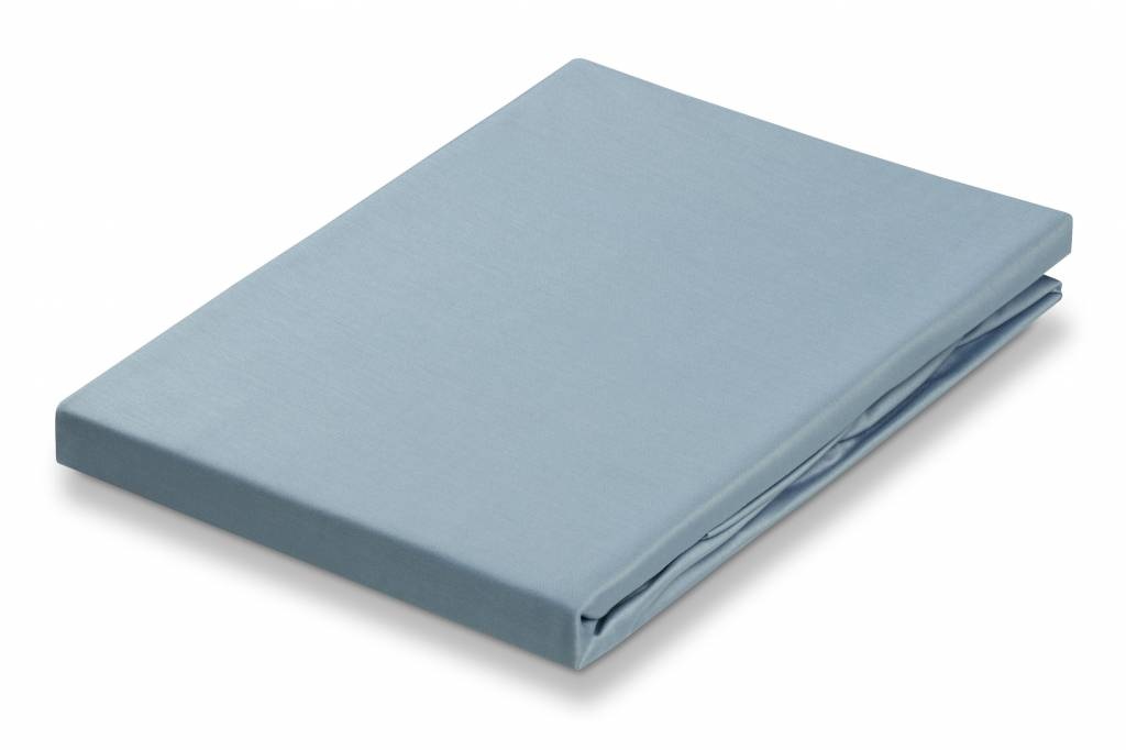 Drap-housse en satin doux bleu poudré