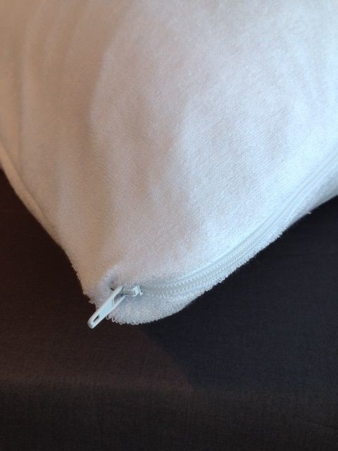 Ventilation Stretch pillow protector