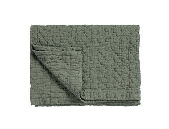 PURE 10 bedspread Sage Green 260x260 cm