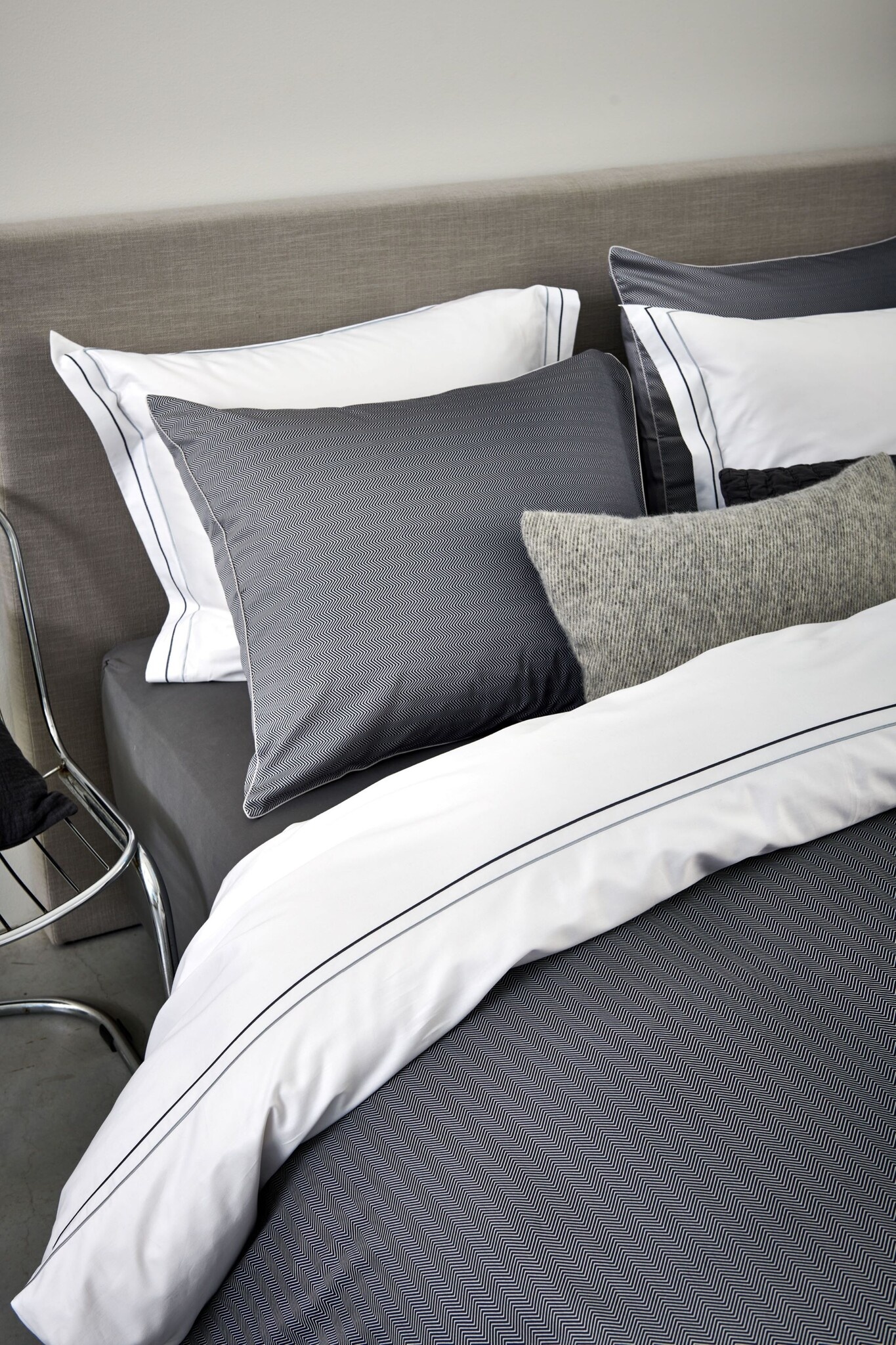 Duvet cover PURITY Naples 200x220 cm, color Off Black (satin cotton)