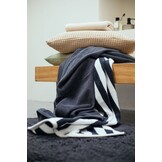 Handdoek VERONA Uni kleur Off Black-198