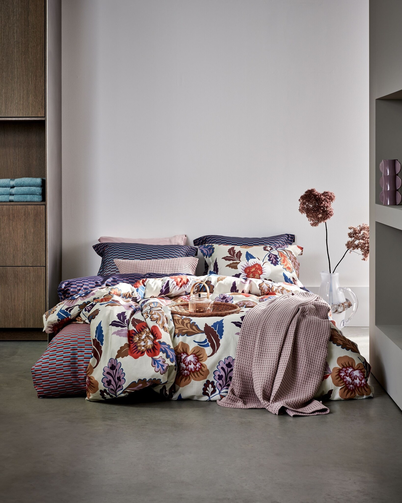 Duvet cover GRAPHIC multi 240x220 cm (satin cotton)