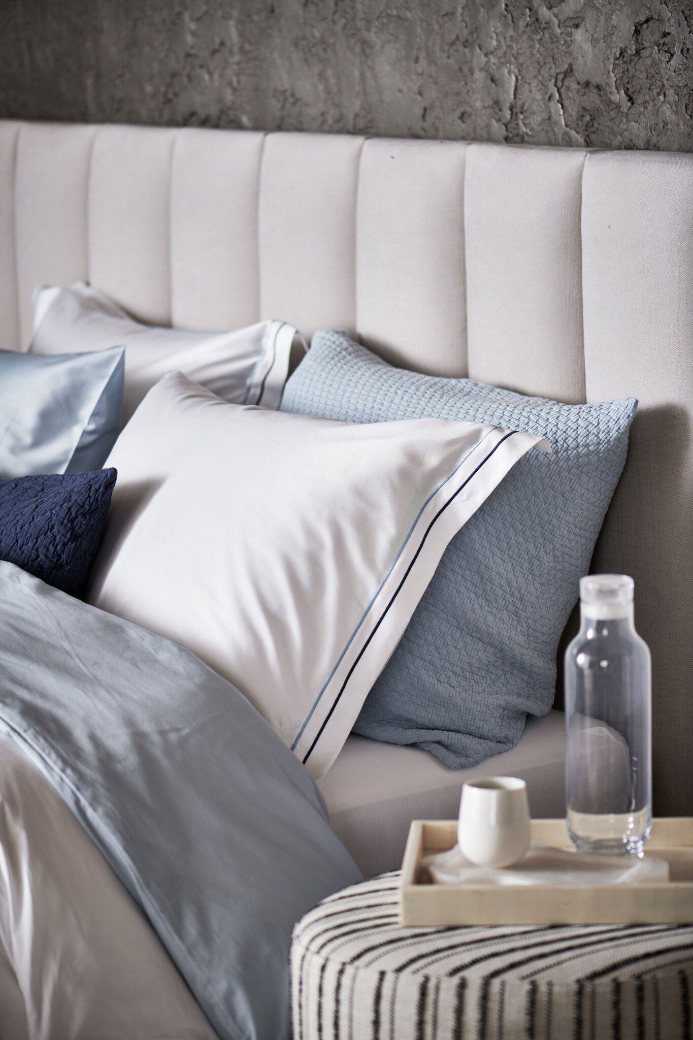 PURE 82 kussensloop Dusty Blue 40x55 cm