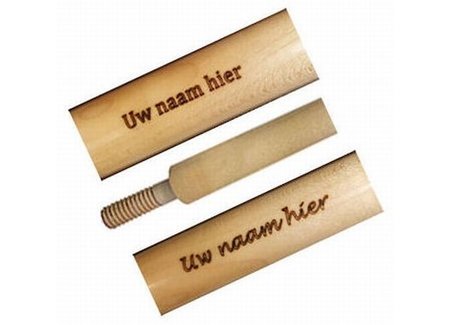 Lasergravering eller klistermärken Lasergravering eller klistermärken