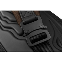 Predator Predator Metro, Brown hard case