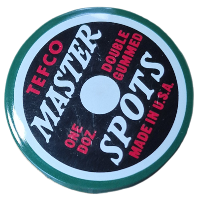 Spots mestrer 12 stykker i en boks