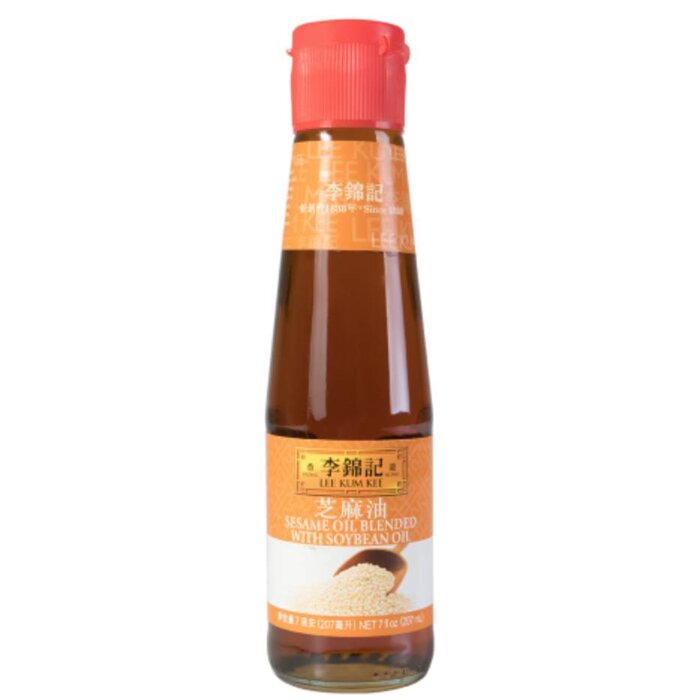 Lee Kum Kee Sesame oil blended with soy oil 410 ml