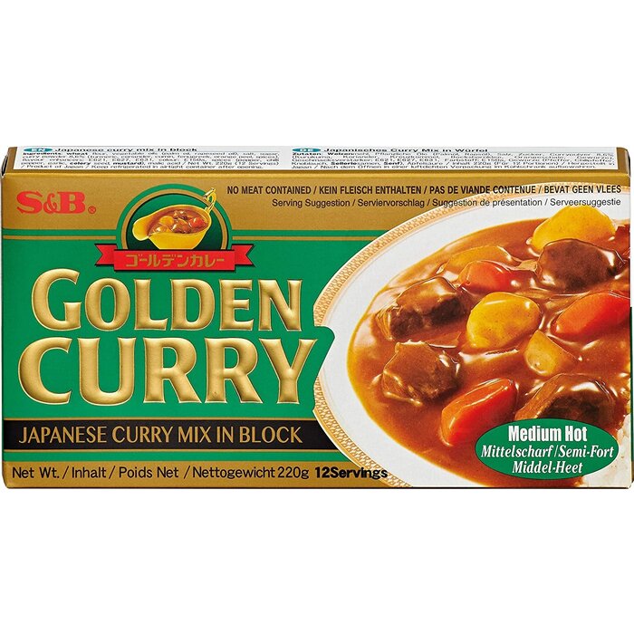 S&B Golden Curry Medium Hot 220g - green label