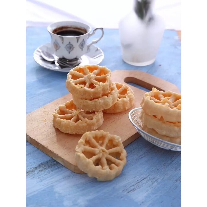 Kembang Goyang 1 mold ⌀7 cm