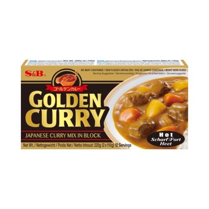 S&B Golden Curry HOT 220g black label