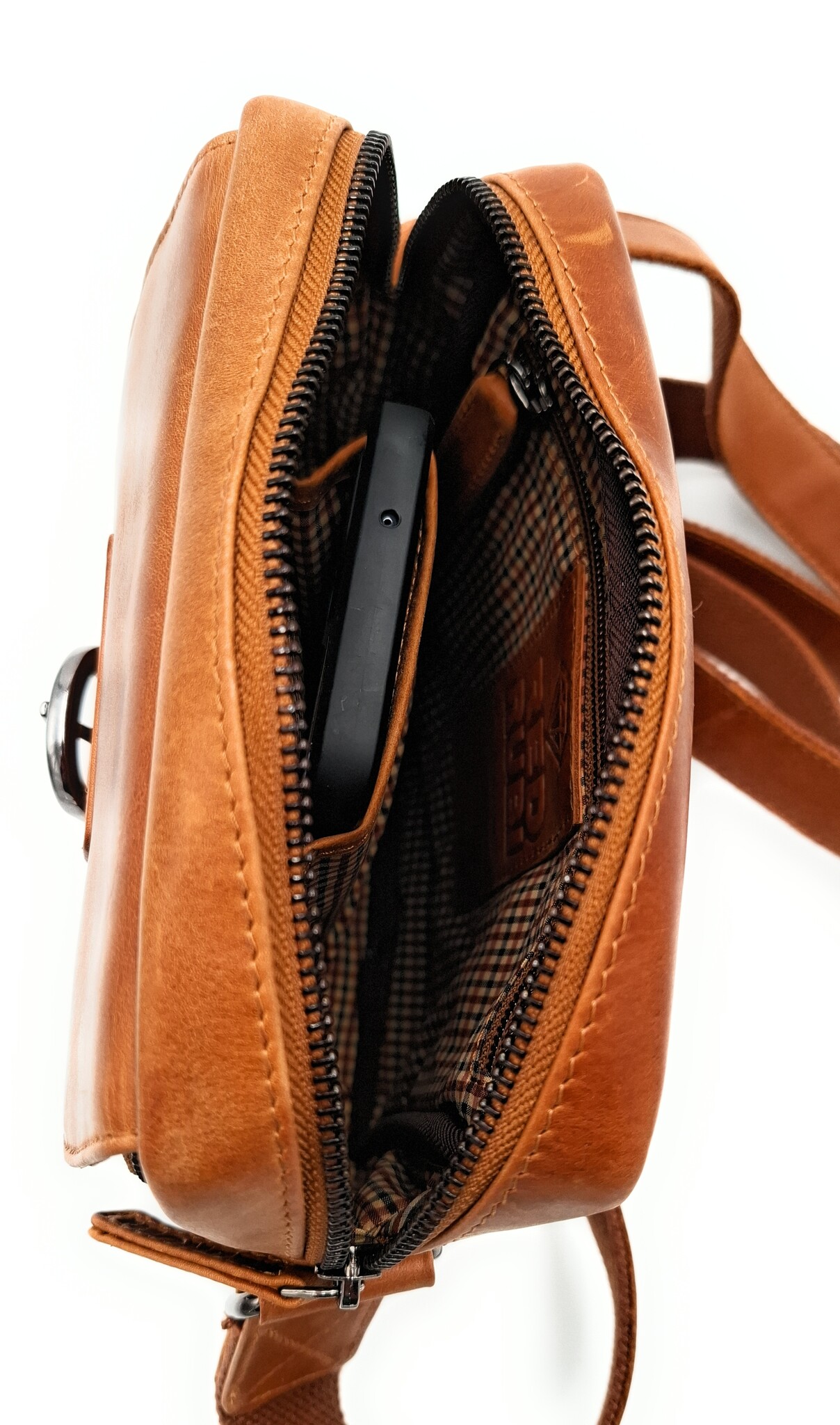 REDRUBI REDRUBI – UM /6/ 1186 - With RFID protected genuine leather - shoulder bag - crossbody bag - sturdy - vintage leather - brown / cognac