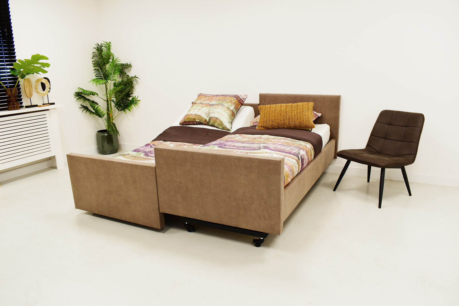 TecforCare Elbacare Firenze zorgbed 90 x 200cm