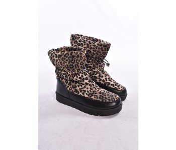 Leopard Boots