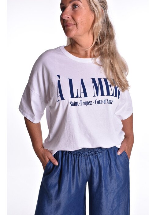 T-shirt La Mer - Wit met donkerblauwe tekst