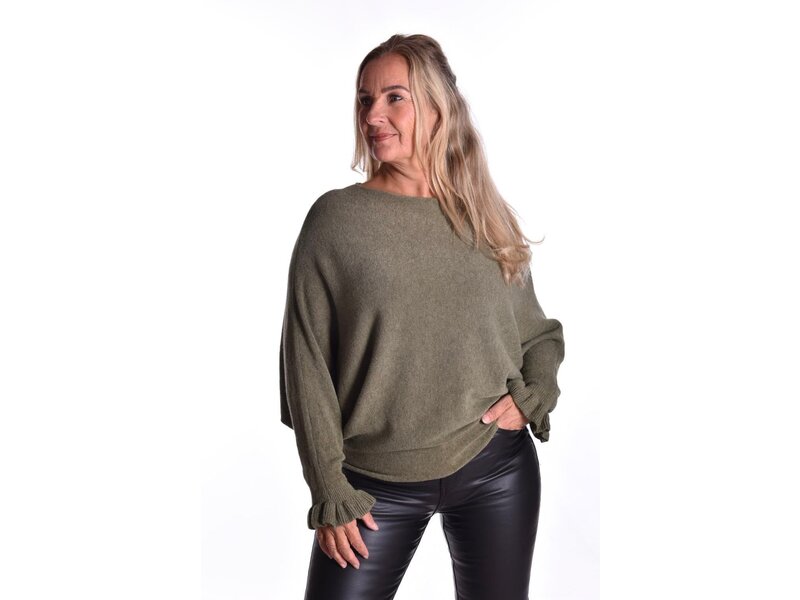 Trui Sophie met ruffle mouw - Legergroen