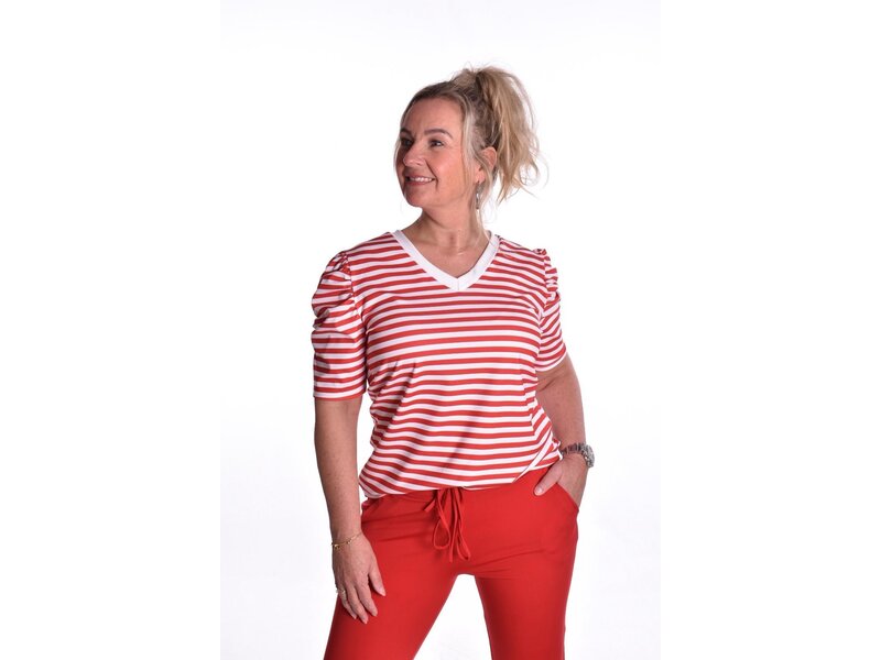 Traveltop met Streep en Gesmokte Pofmouw - Rood