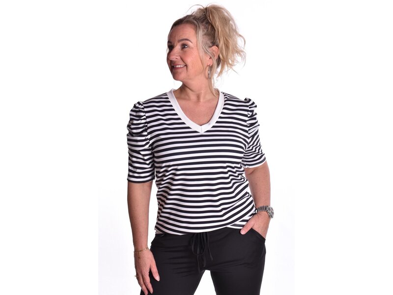 Traveltop met Streep en Gesmokte Pofmouw - Zwart