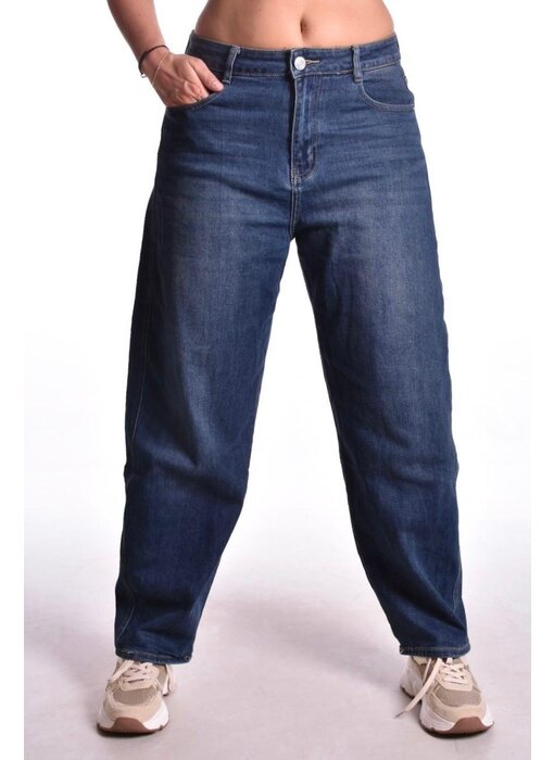 Barrel Jeans