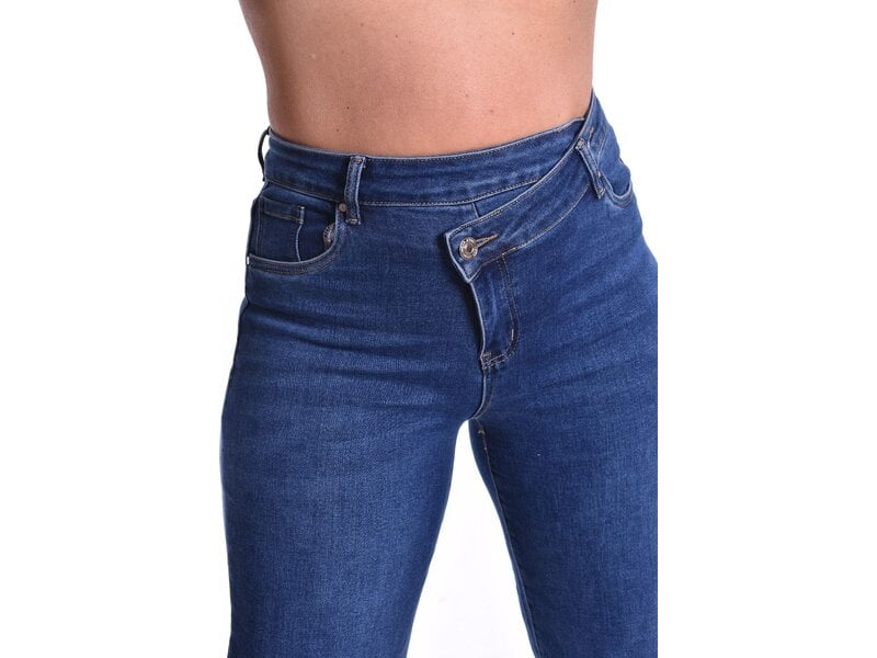 Goodies Jeans Crooked (DJ2685-2686)