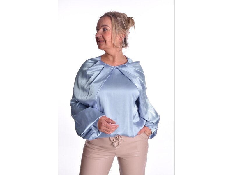 Top Satin Love - Licht Blauw
