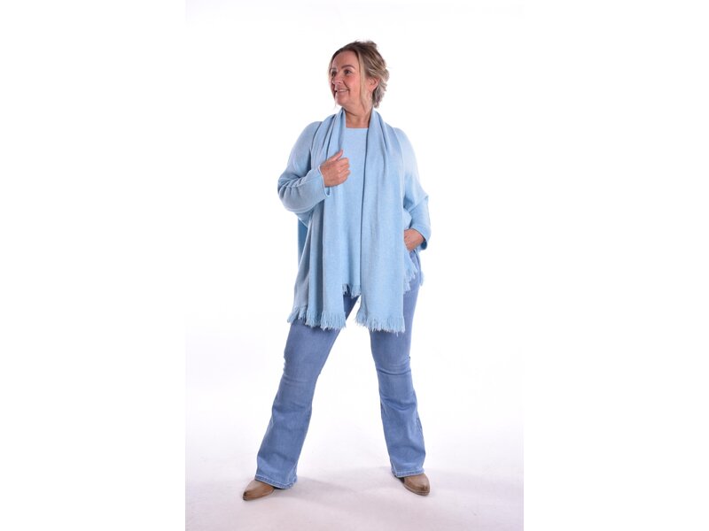 Trui Met Sjaal - Lichtblauw