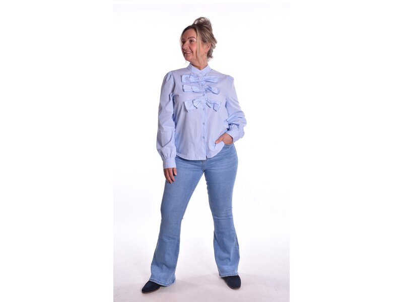 Blouse Bow
