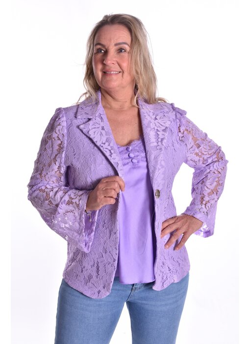 Blazer Romance  - Lila