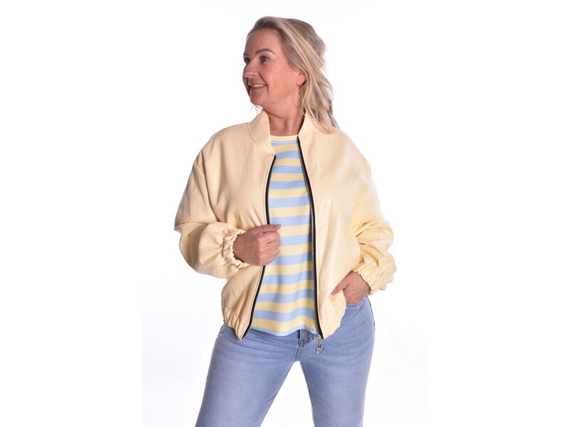 Leatherlook Bomber - Zachtgeel