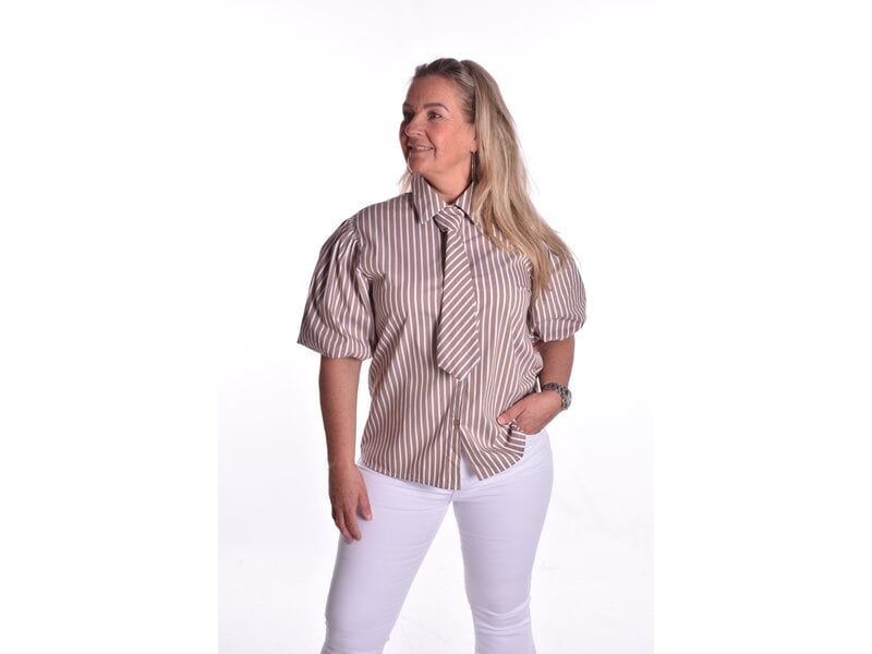 Boss Babe Blouse - Bruin