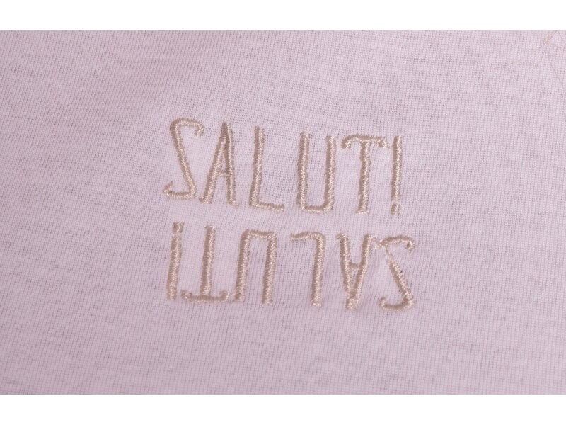 T-shirt Saluti van Mooij - Roomwit