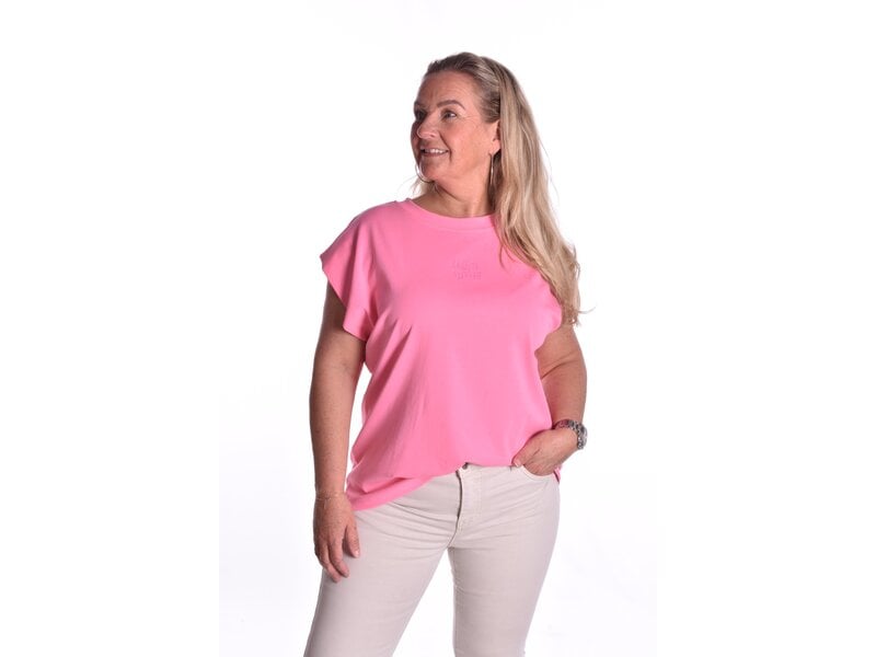 T-shirt Saluti van Mooij - Fluor Roze