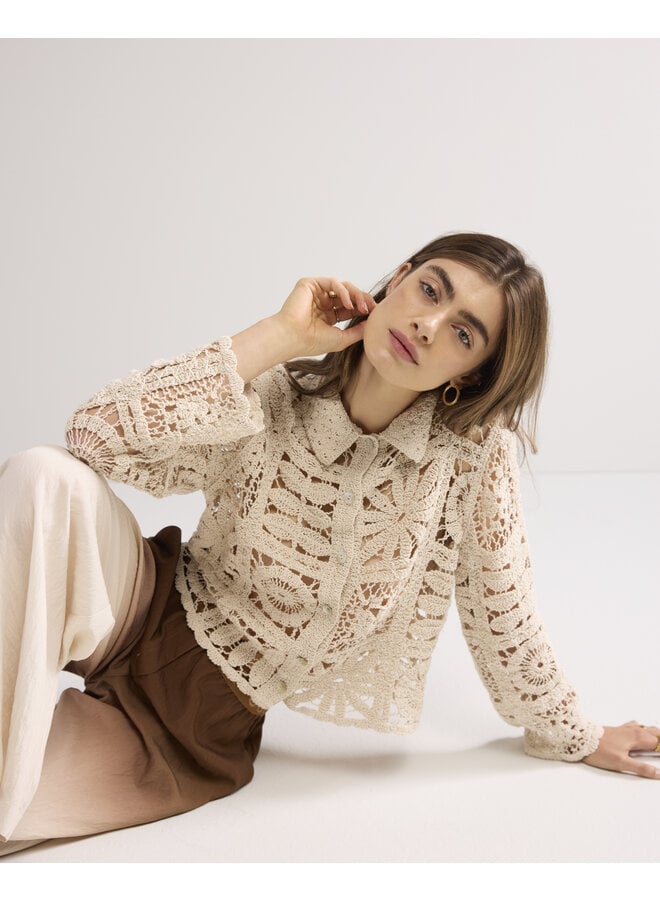 7s7920-70021 122 Summum Short cardigan flower crochet knit  Ivory